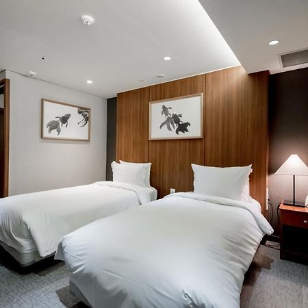 Oriens Hotel & Residences Myeongdong Seoul Eksteriør billede